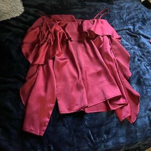 Red shirt with lace-up upper sleeves